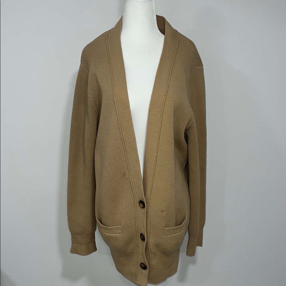 Women's club Monaco beige oversized laine (wool) button down cardigan